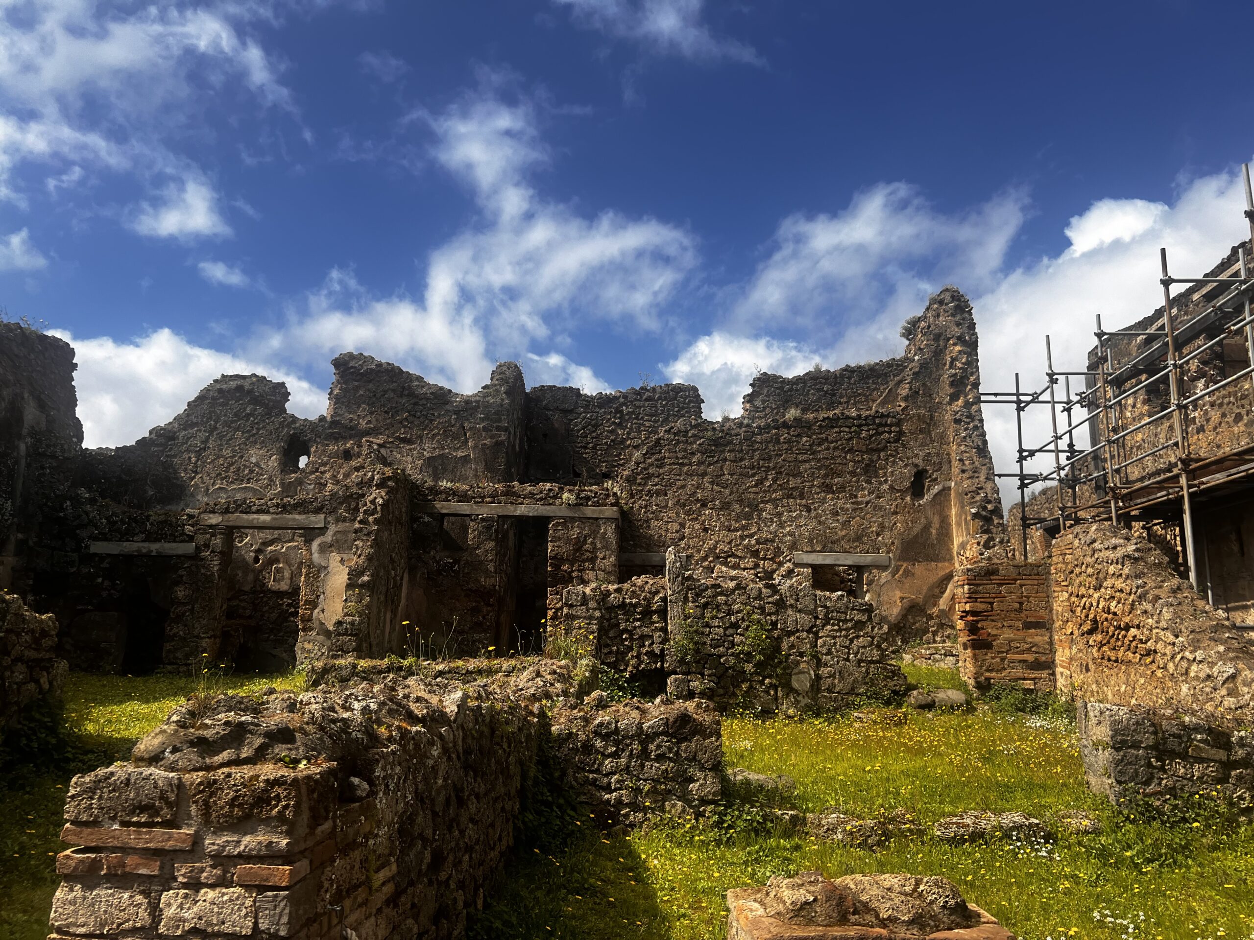 10 Fun Facts About Pompeii, Italy That You Didn’t Learn in the Textbooks. 